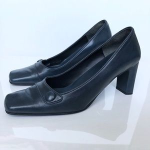 Blue Leather Square Toe 3 in Block Heel Foresta